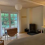 بيت للعطل Idyllically Situated Wooden House By The Forest *